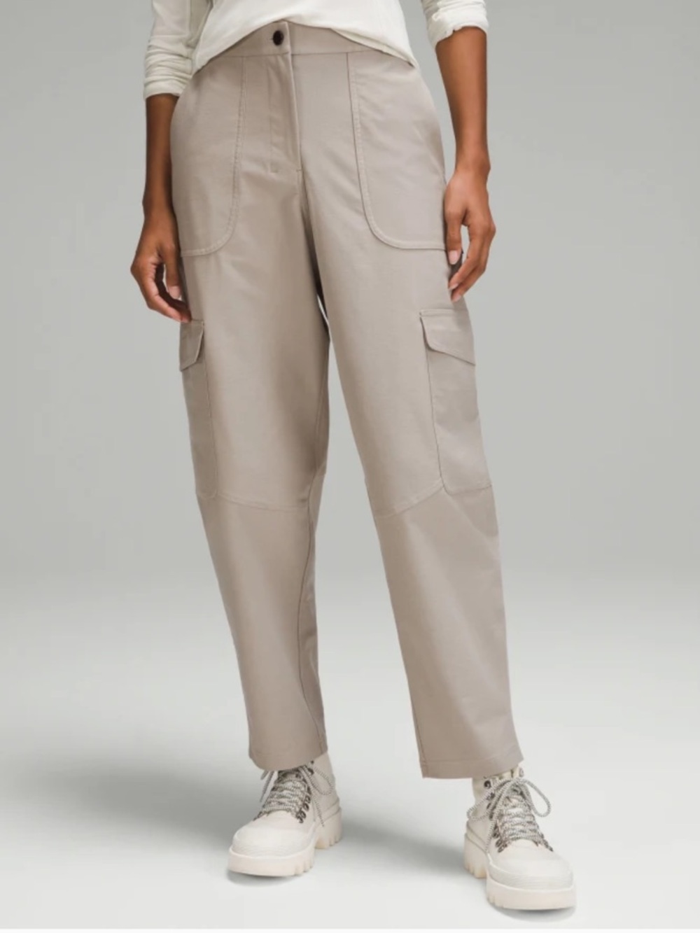 Lululemon Light Utilitech Cargo Pocket High-Rise Pant - Natural Ivory